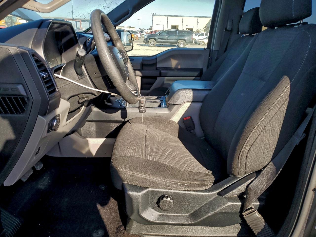 2017 FORD F150 SUPERCREW photo 13