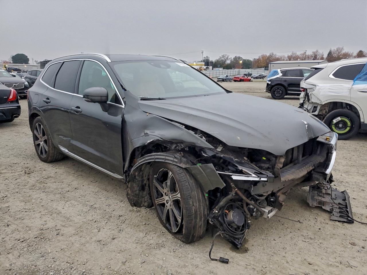 2020 VOLVO XC60 T8 INSCRIPTION photo 4