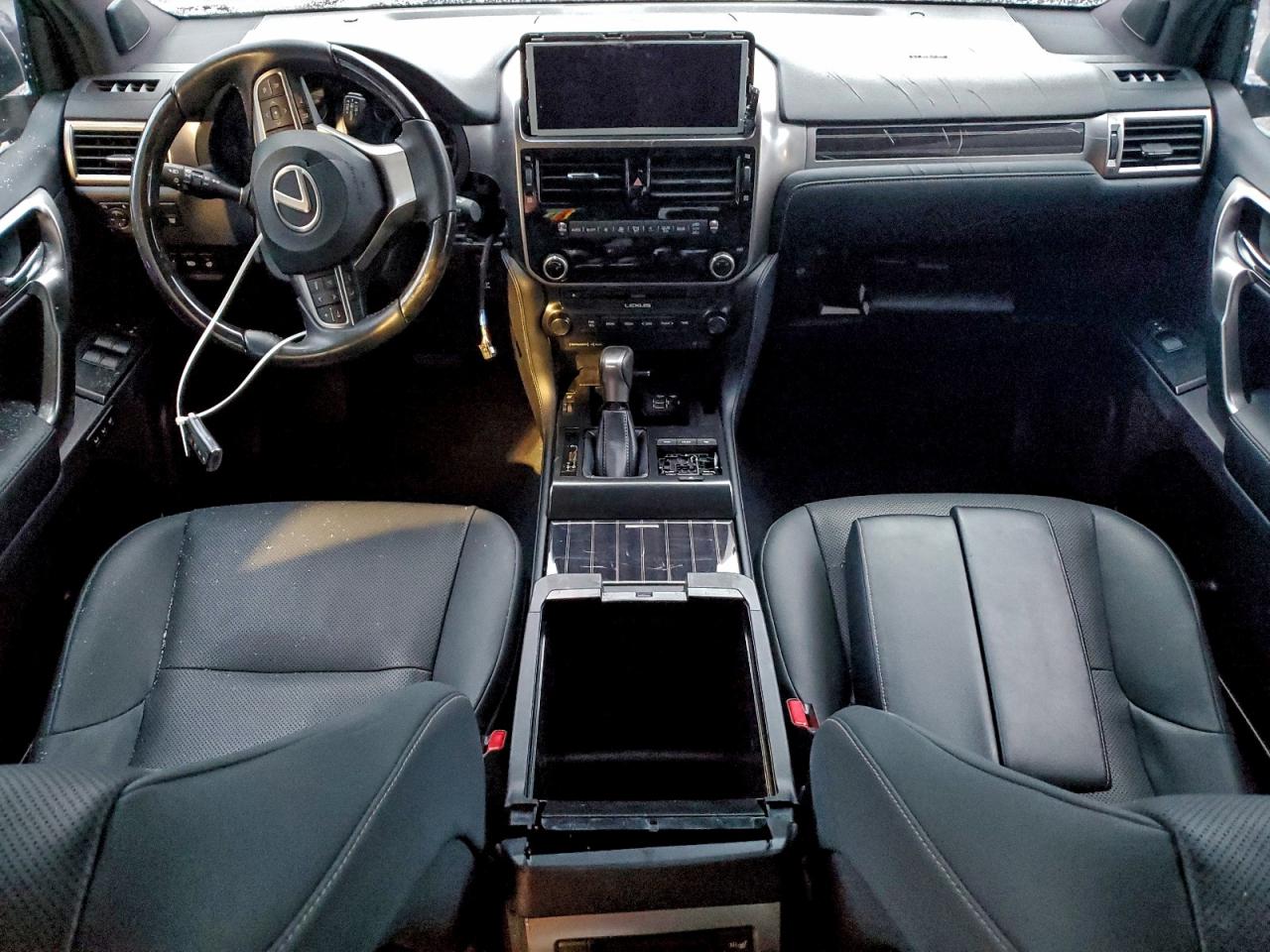 2023 LEXUS GX 460 photo 8