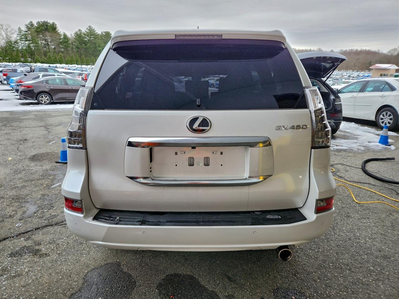 2023 LEXUS GX 460 photo 6