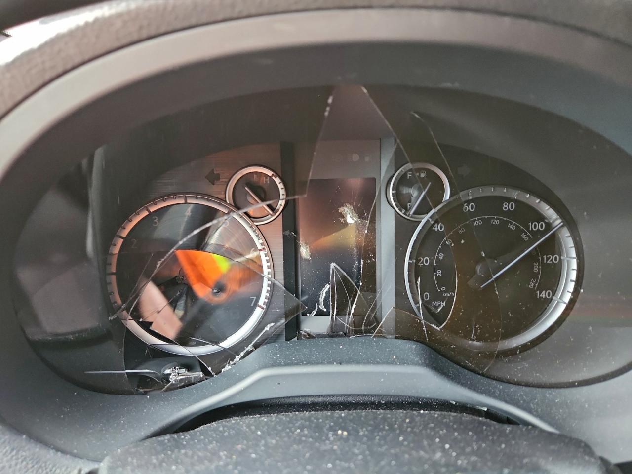 2023 LEXUS GX 460 photo 9
