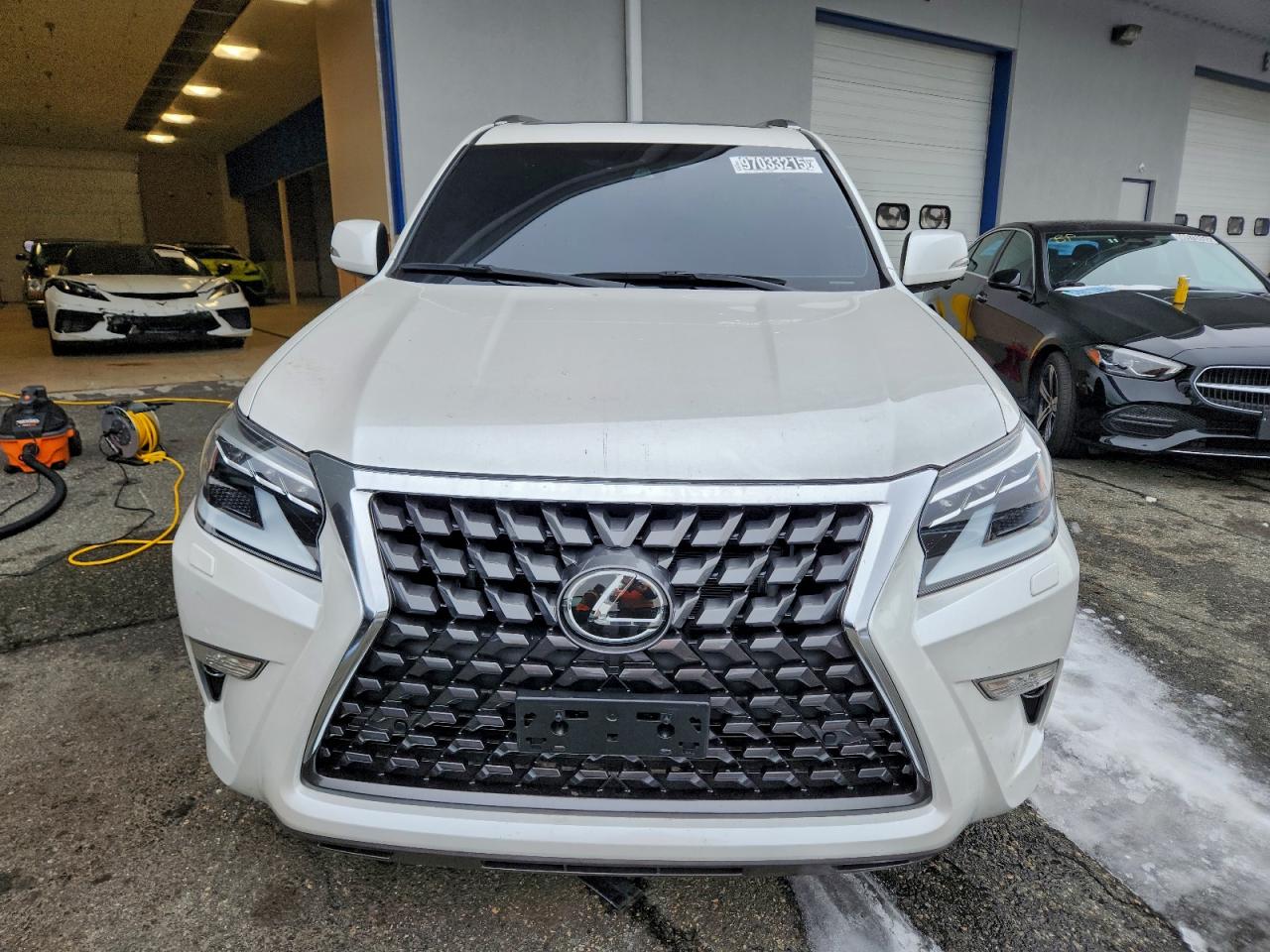 2023 LEXUS GX 460 photo 5