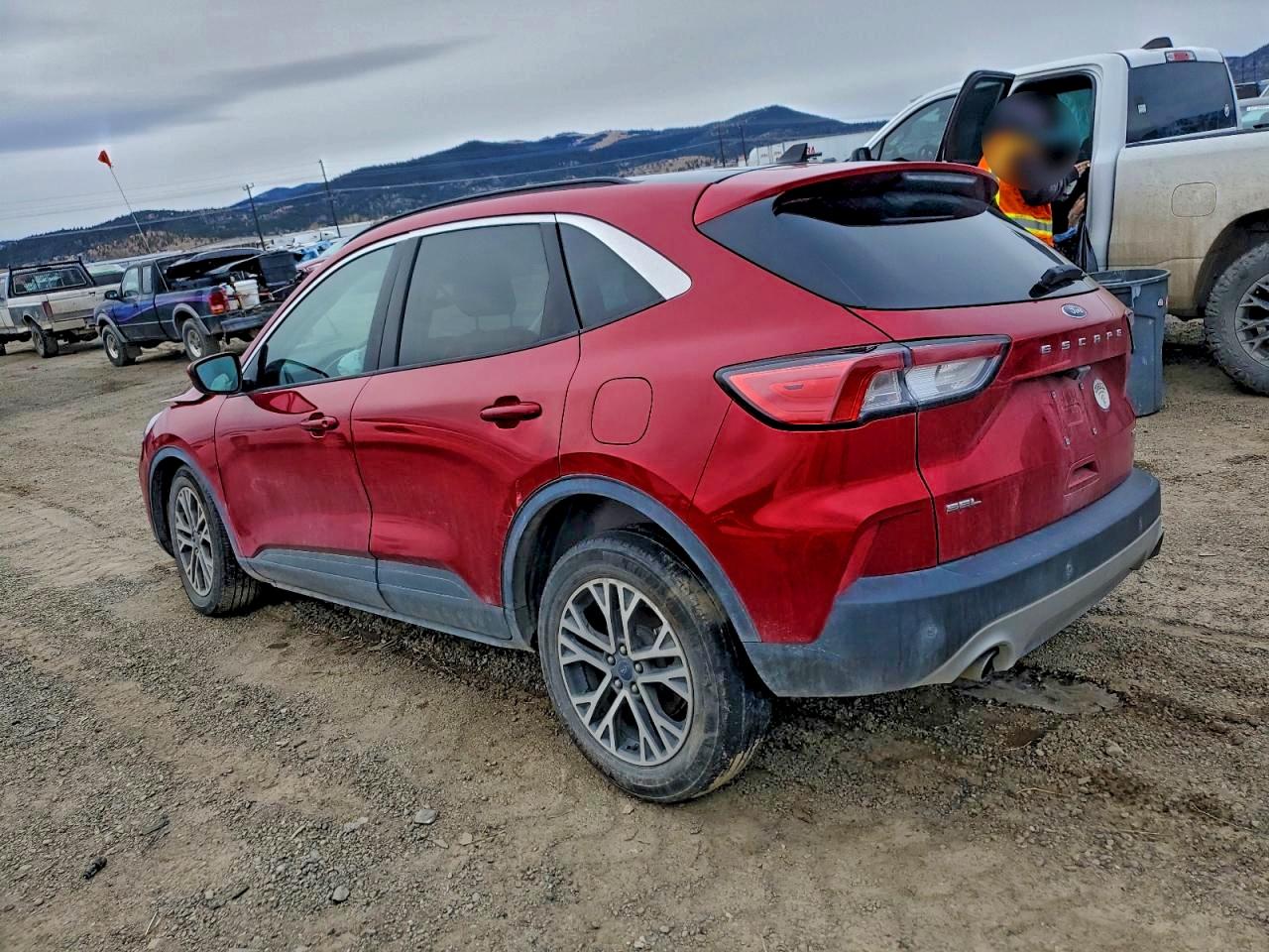 2022 FORD ESCAPE SEL photo 3