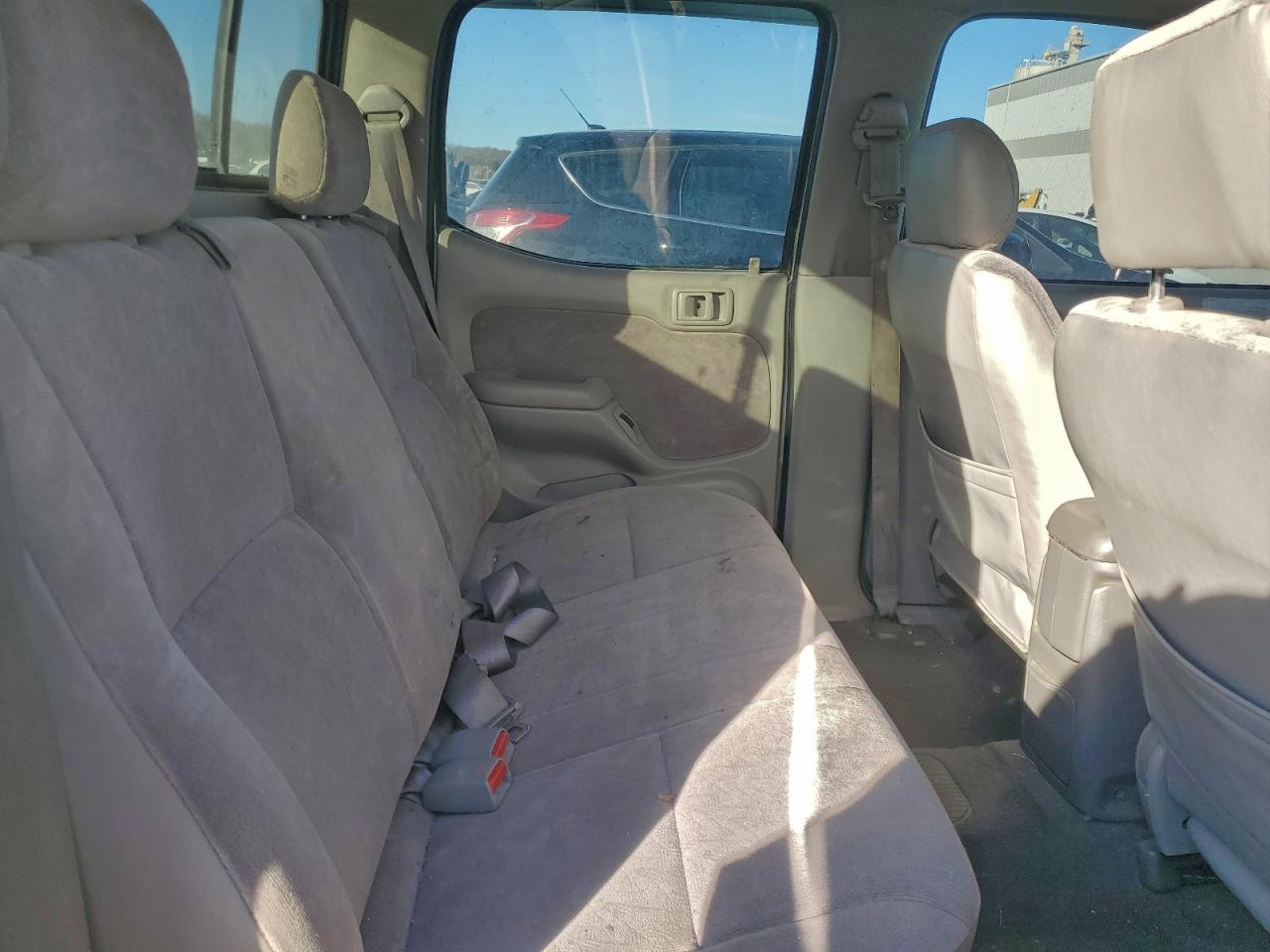2001 TOYOTA TACOMA DOUBLE CAB PRERUNNER photo 28