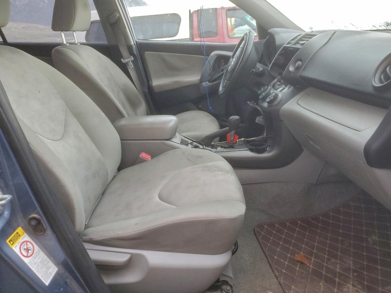 2009 TOYOTA RAV4 photo 13