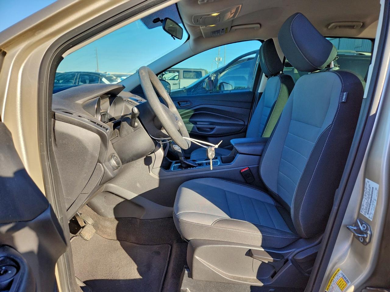 2018 FORD ESCAPE S photo 19