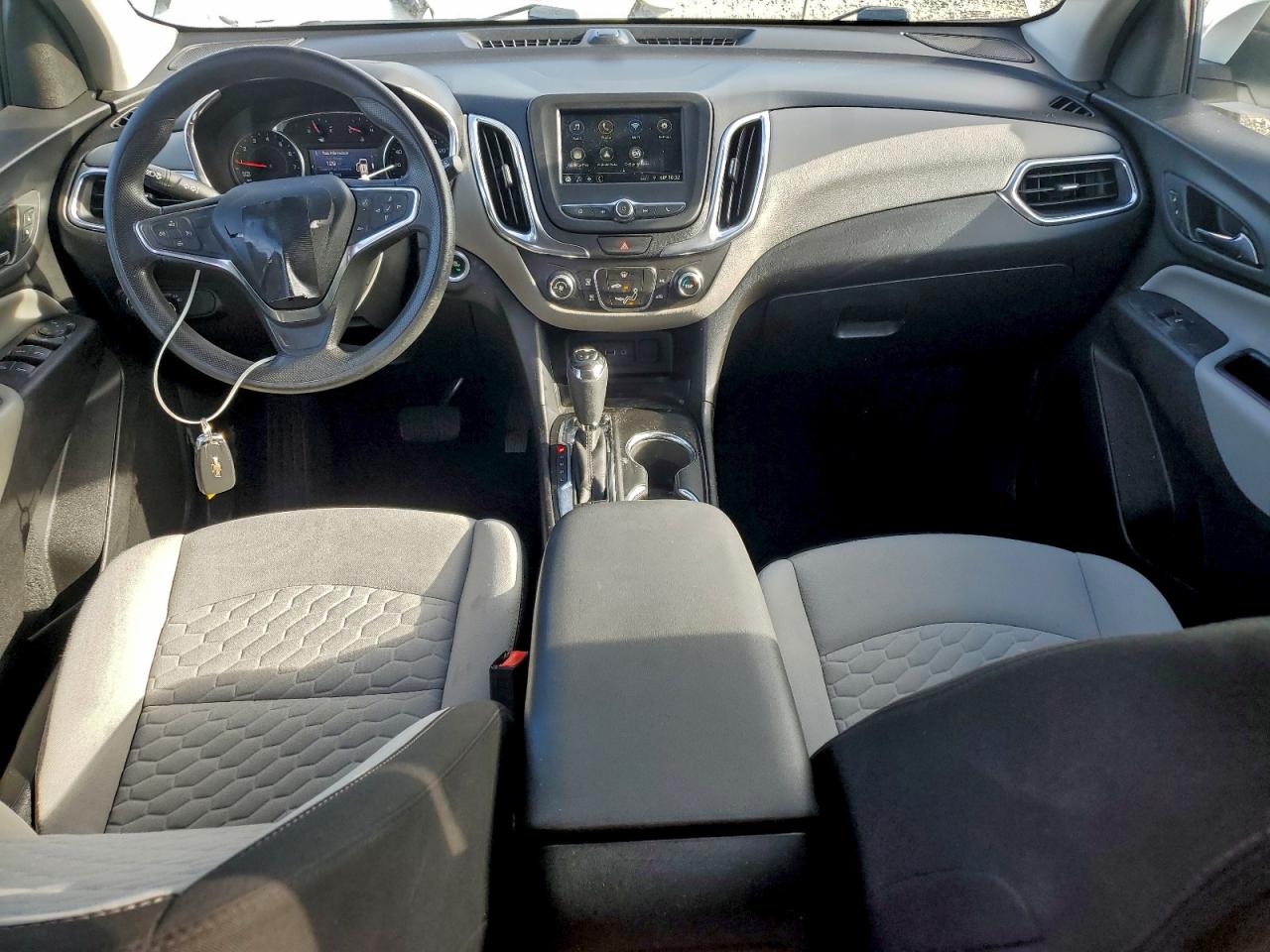2019 CHEVROLET EQUINOX LT photo 15
