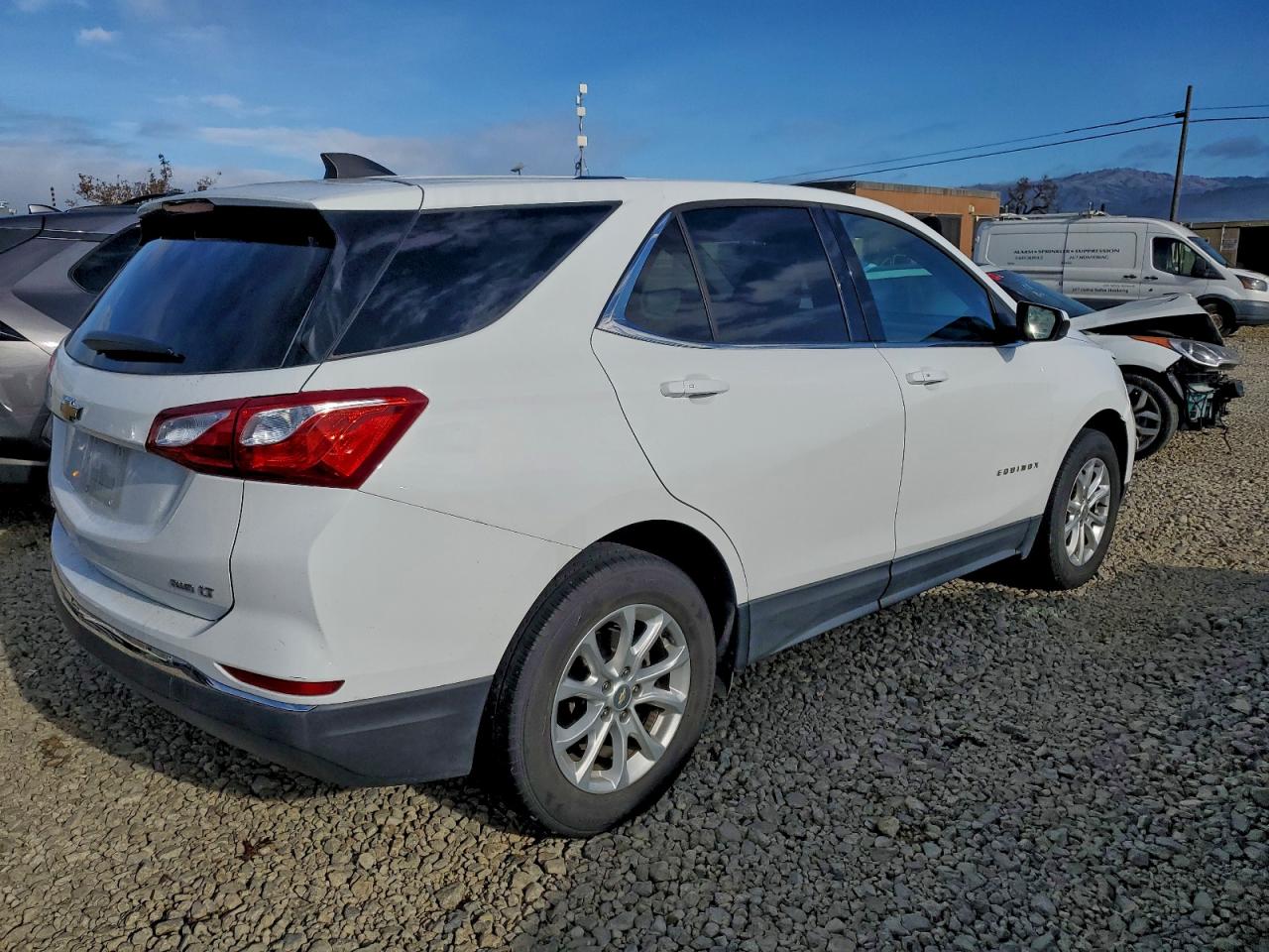 2019 CHEVROLET EQUINOX LT photo 5