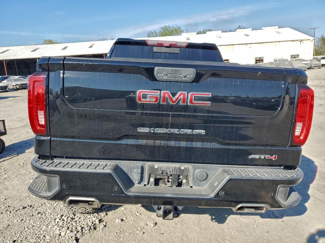 2020 GMC SIERRA K1500 AT4 photo 6