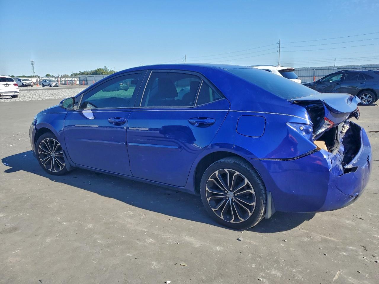 2015 TOYOTA COROLLA L photo 3