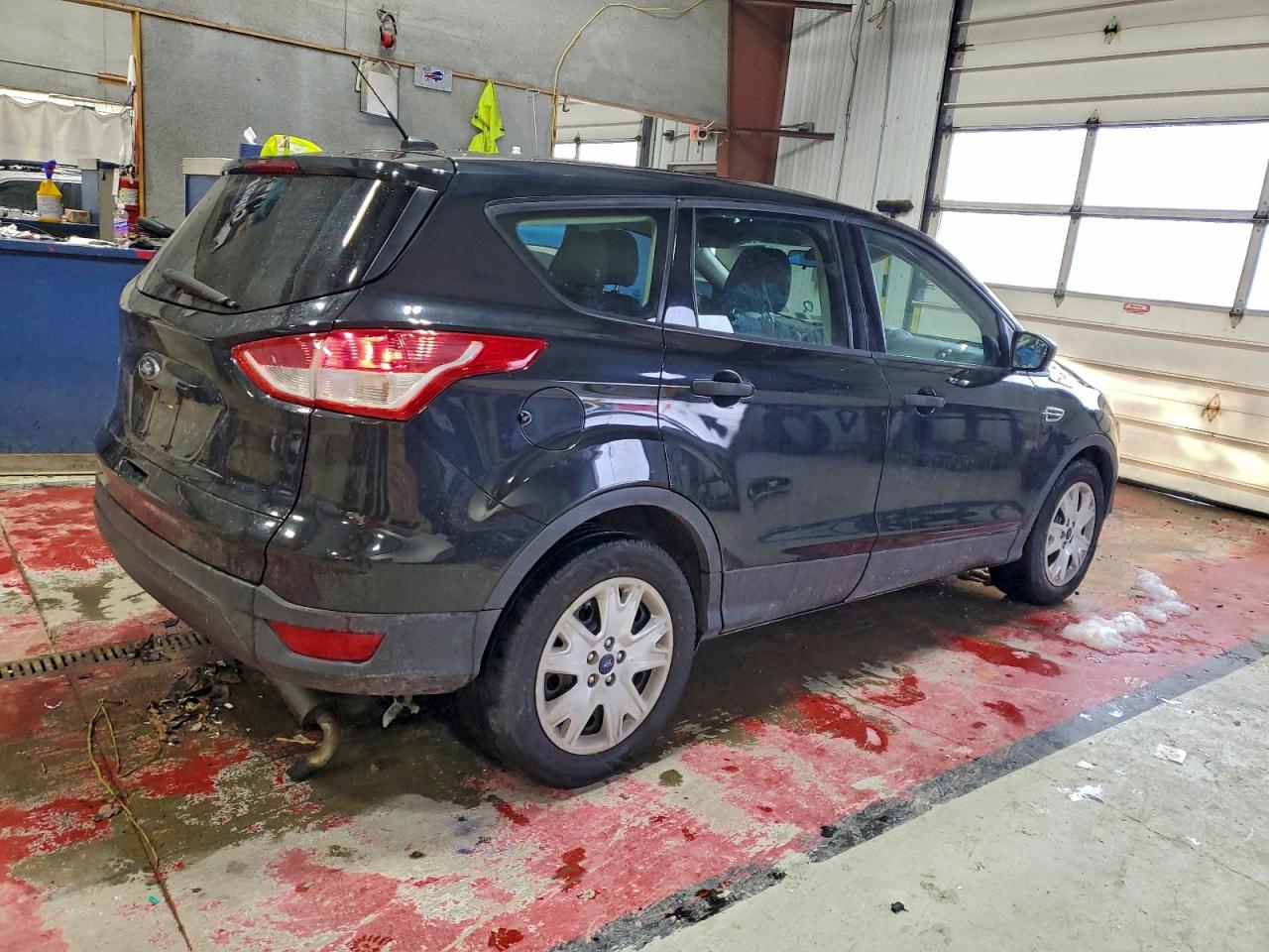 2014 FORD ESCAPE S photo 5