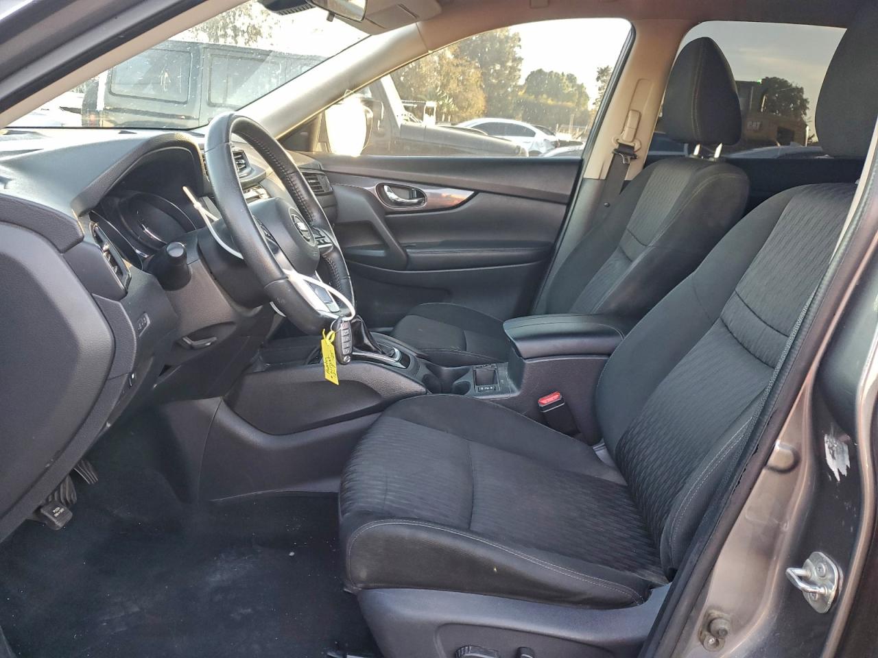 2020 NISSAN ROGUE S photo 7