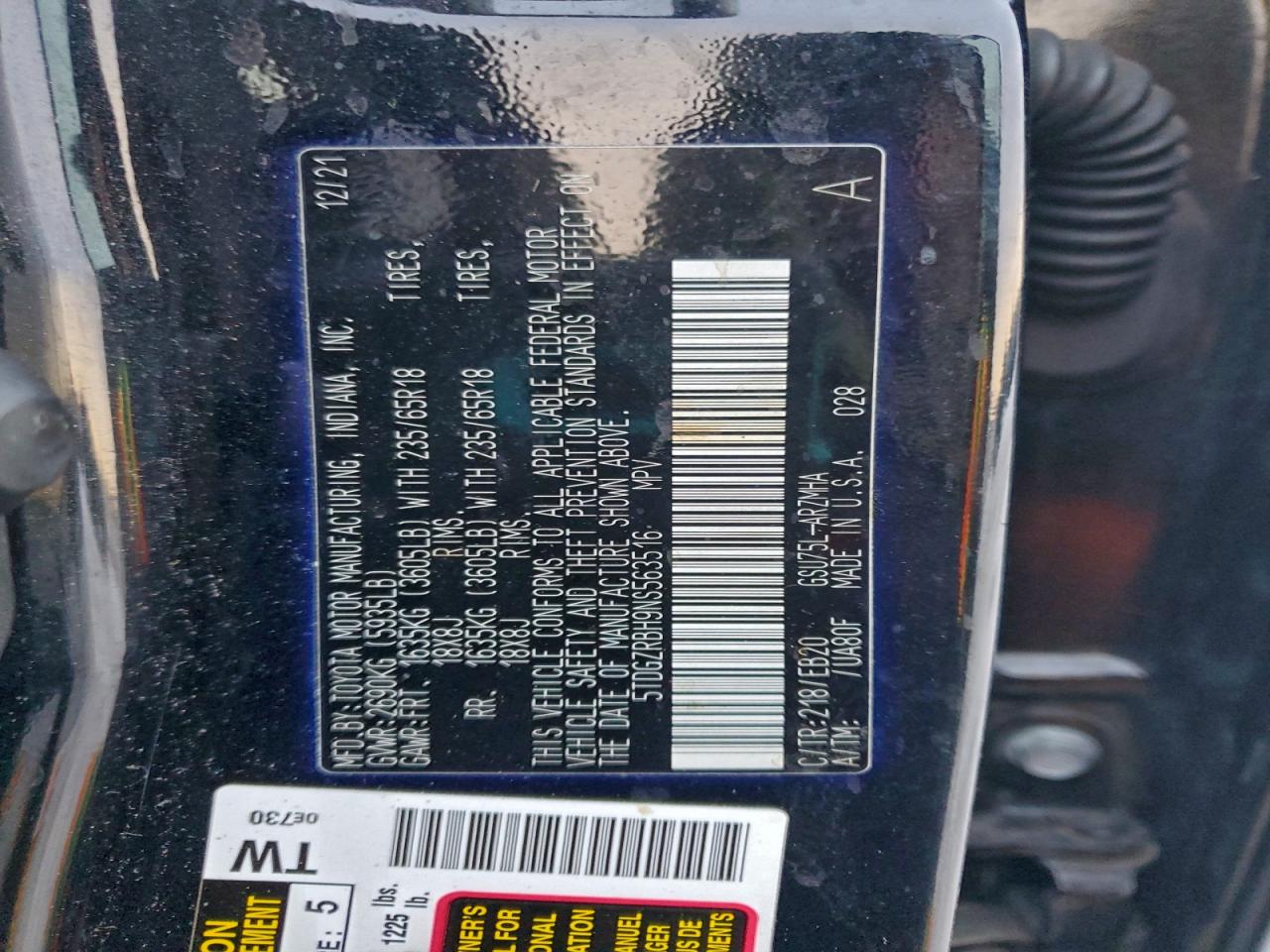 2022 TOYOTA HIGHLANDER XLE photo 12