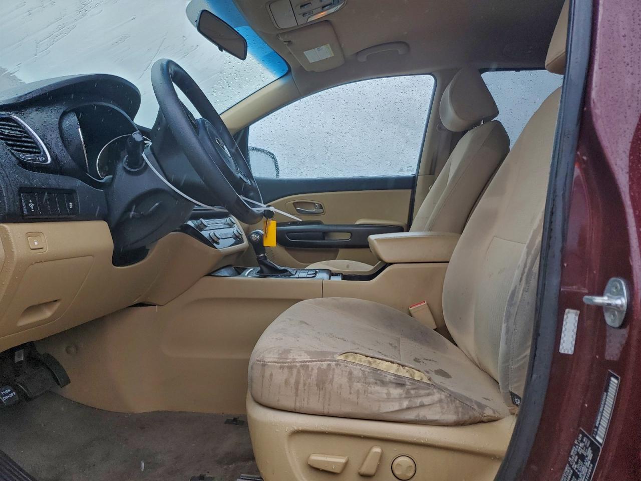 2016 KIA SEDONA LX photo 7