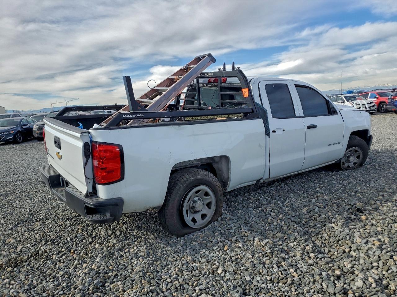 2018 CHEVROLET SILVERADO K1500 photo 5