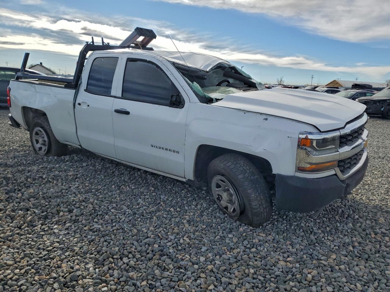 2018 CHEVROLET SILVERADO K1500 photo 7
