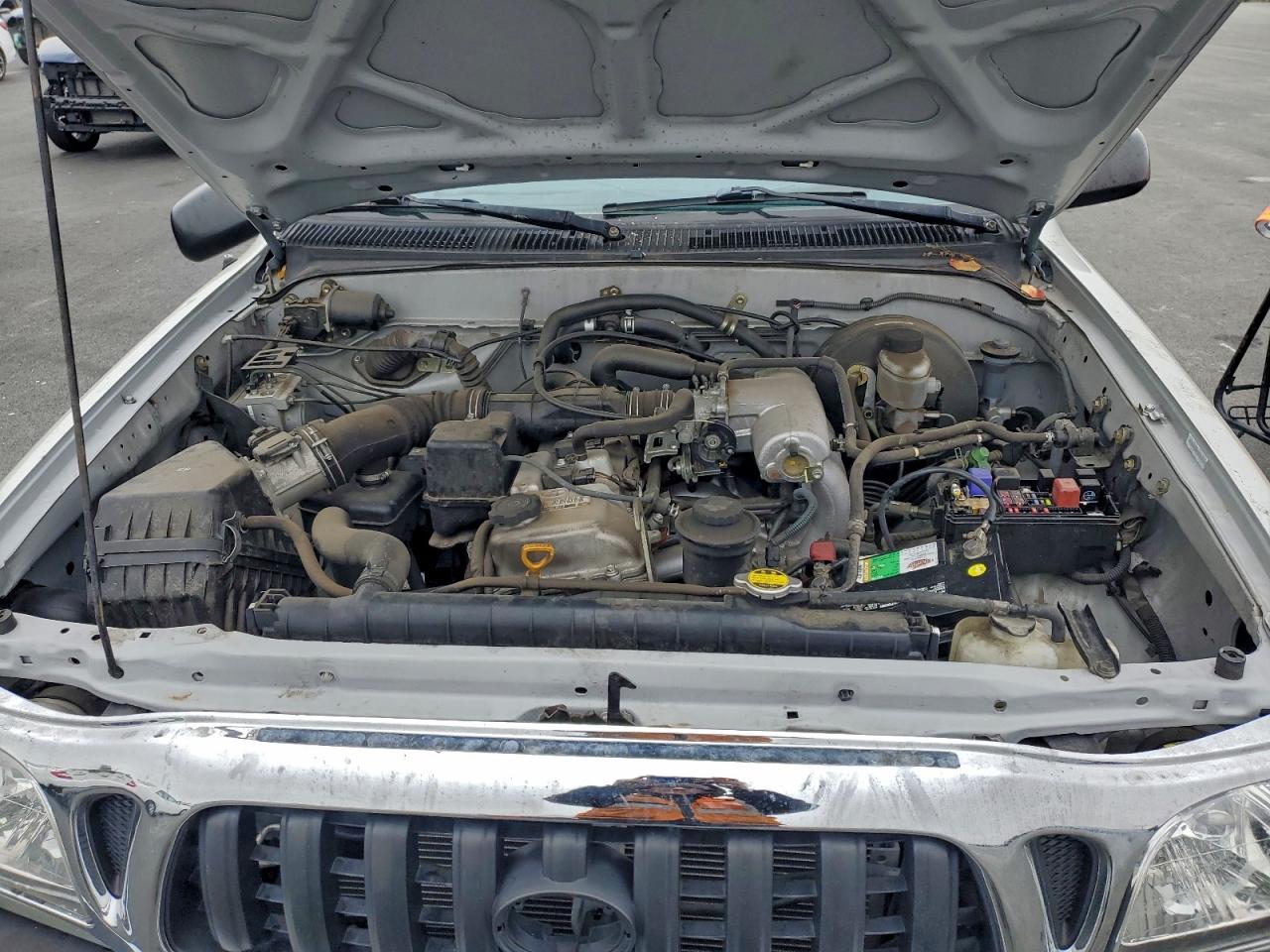 2003 TOYOTA TACOMA photo 11