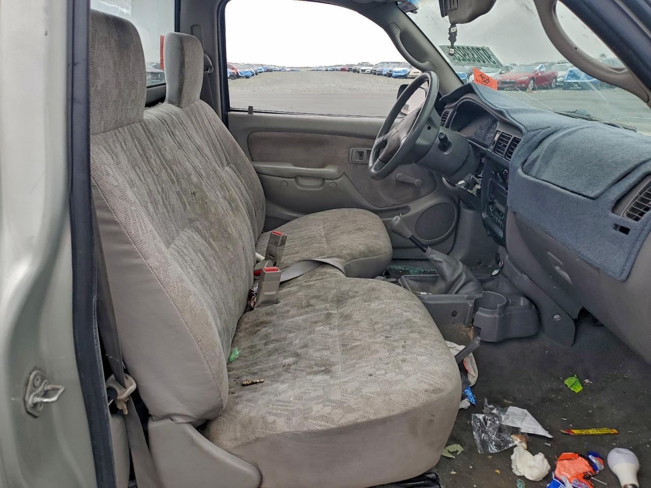 2003 TOYOTA TACOMA photo 10