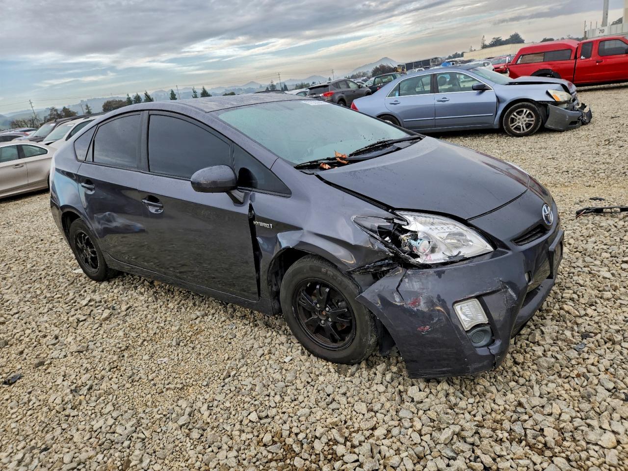 2011 TOYOTA PRIUS photo 4