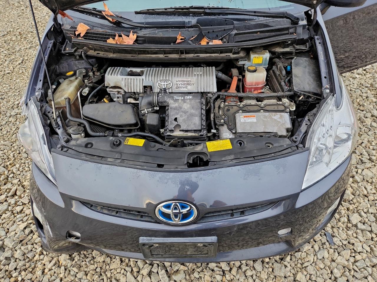 2011 TOYOTA PRIUS photo 11