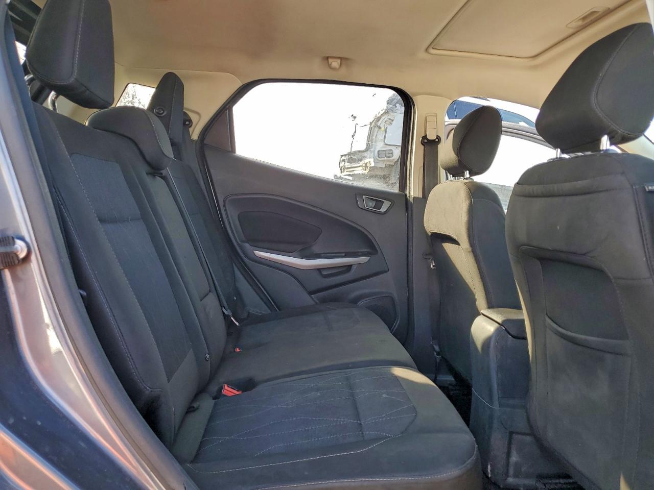 2020 FORD ECOSPORT SE photo 10