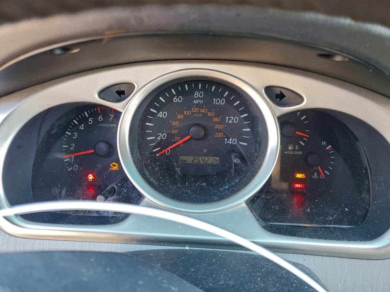 2006 TOYOTA HIGHLANDER LIMITED photo 9