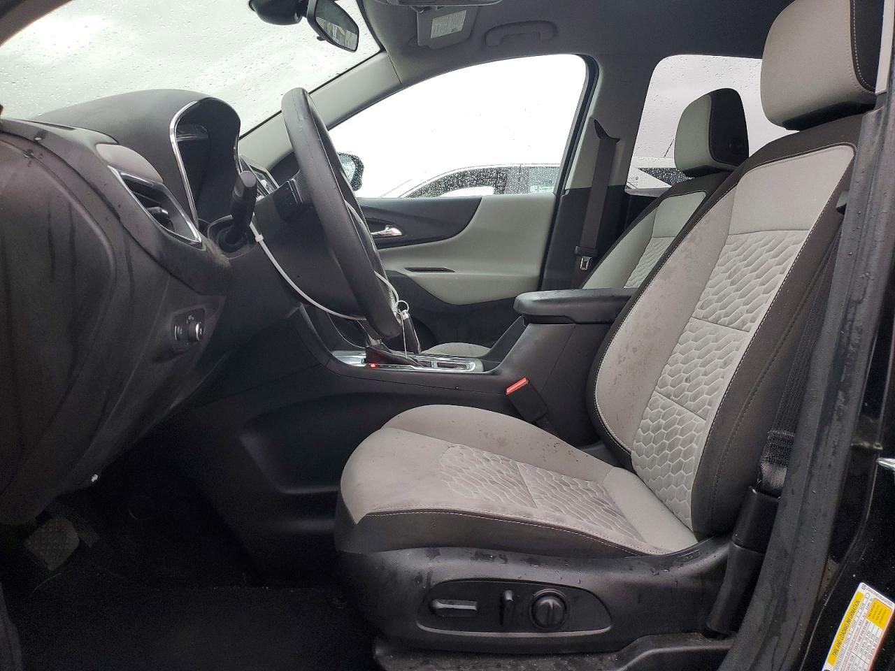 2020 CHEVROLET EQUINOX LS photo 25