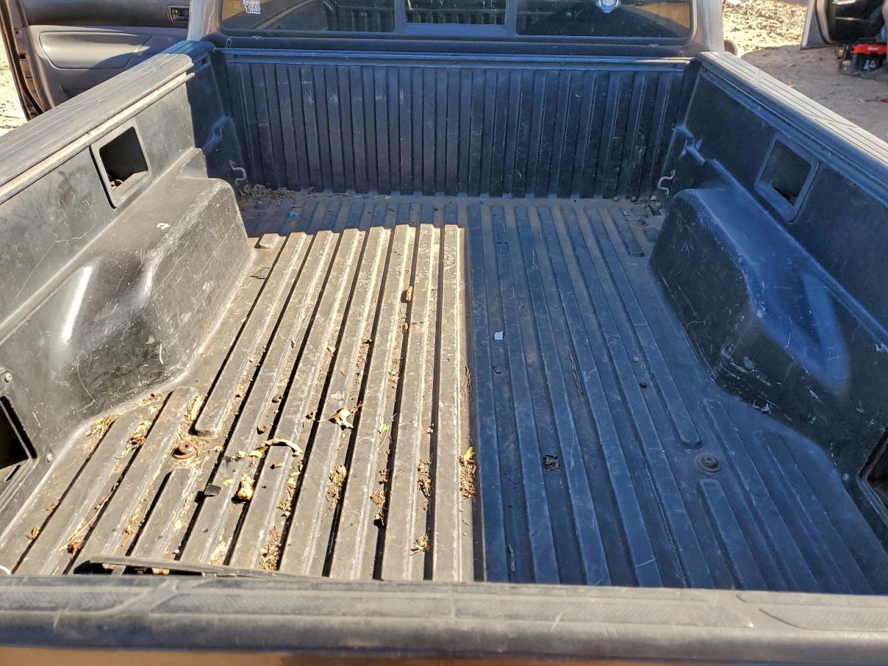 2012 TOYOTA TACOMA photo 19