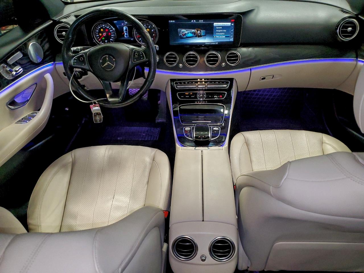 2017 MERCEDES-BENZ E 300 4MATIC photo 15