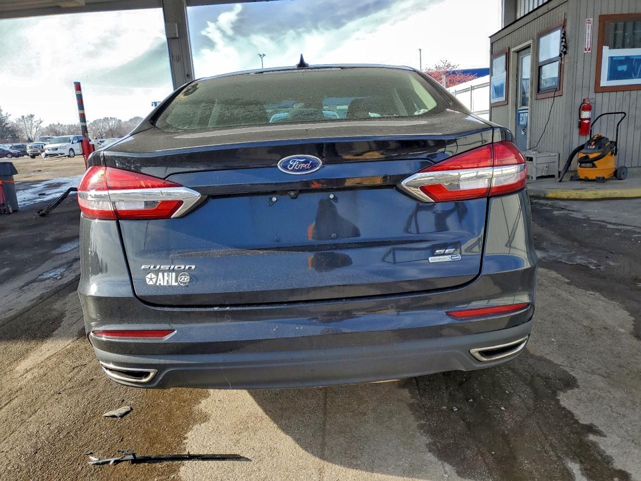 2019 FORD FUSION SE photo 11
