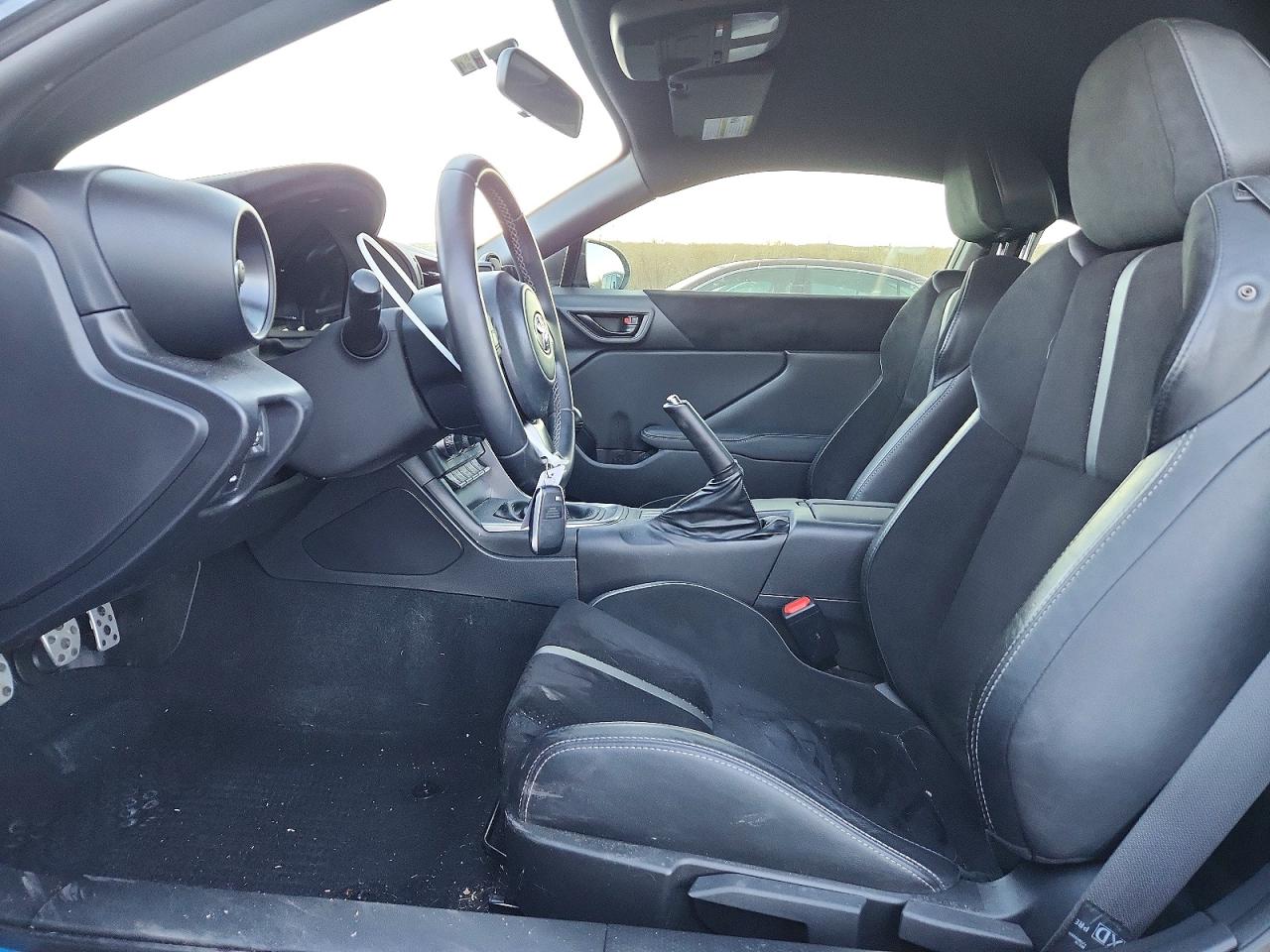 2023 TOYOTA GR 86 PREMIUM photo 7