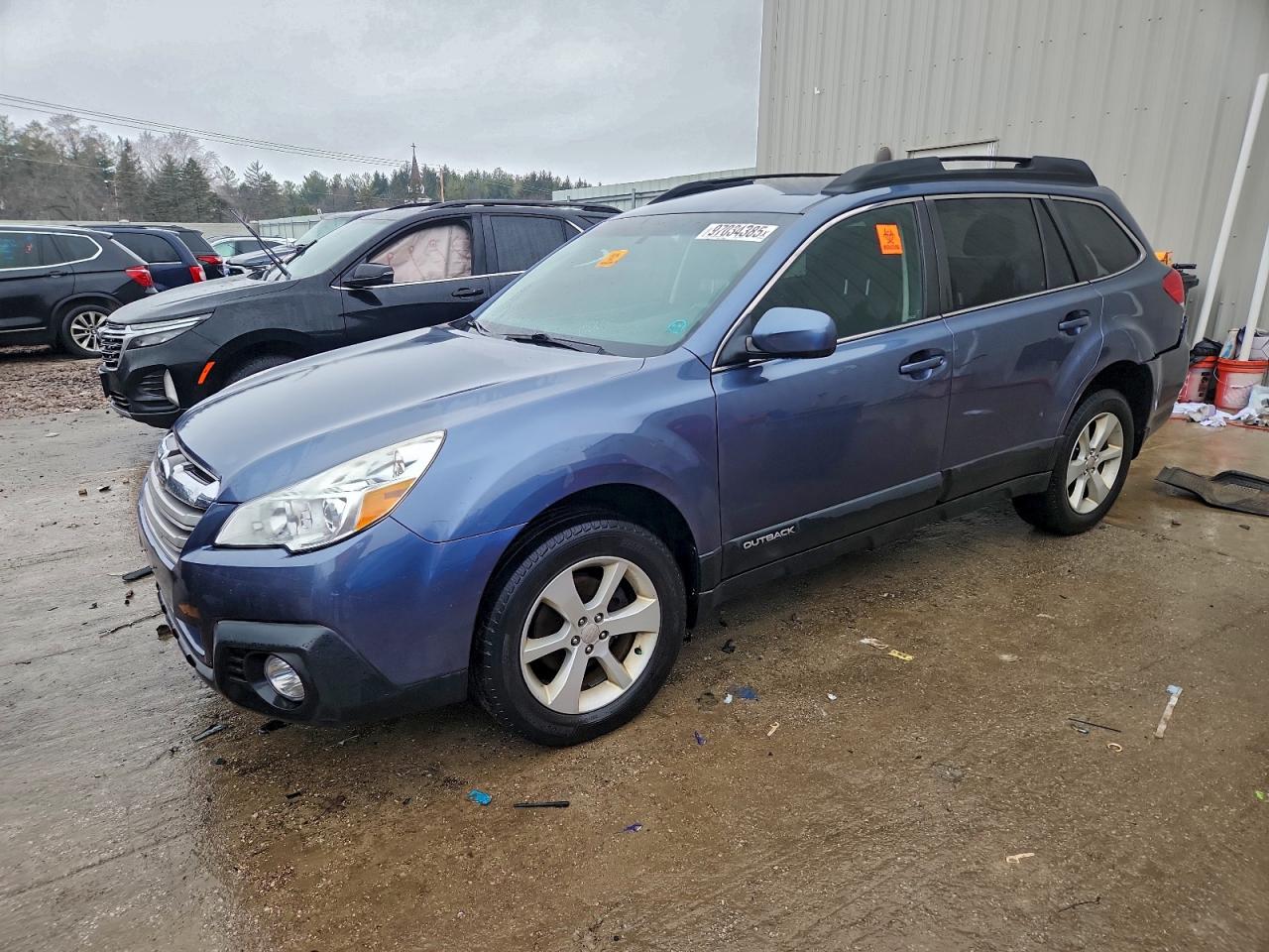 2014 SUBARU OUTBACK