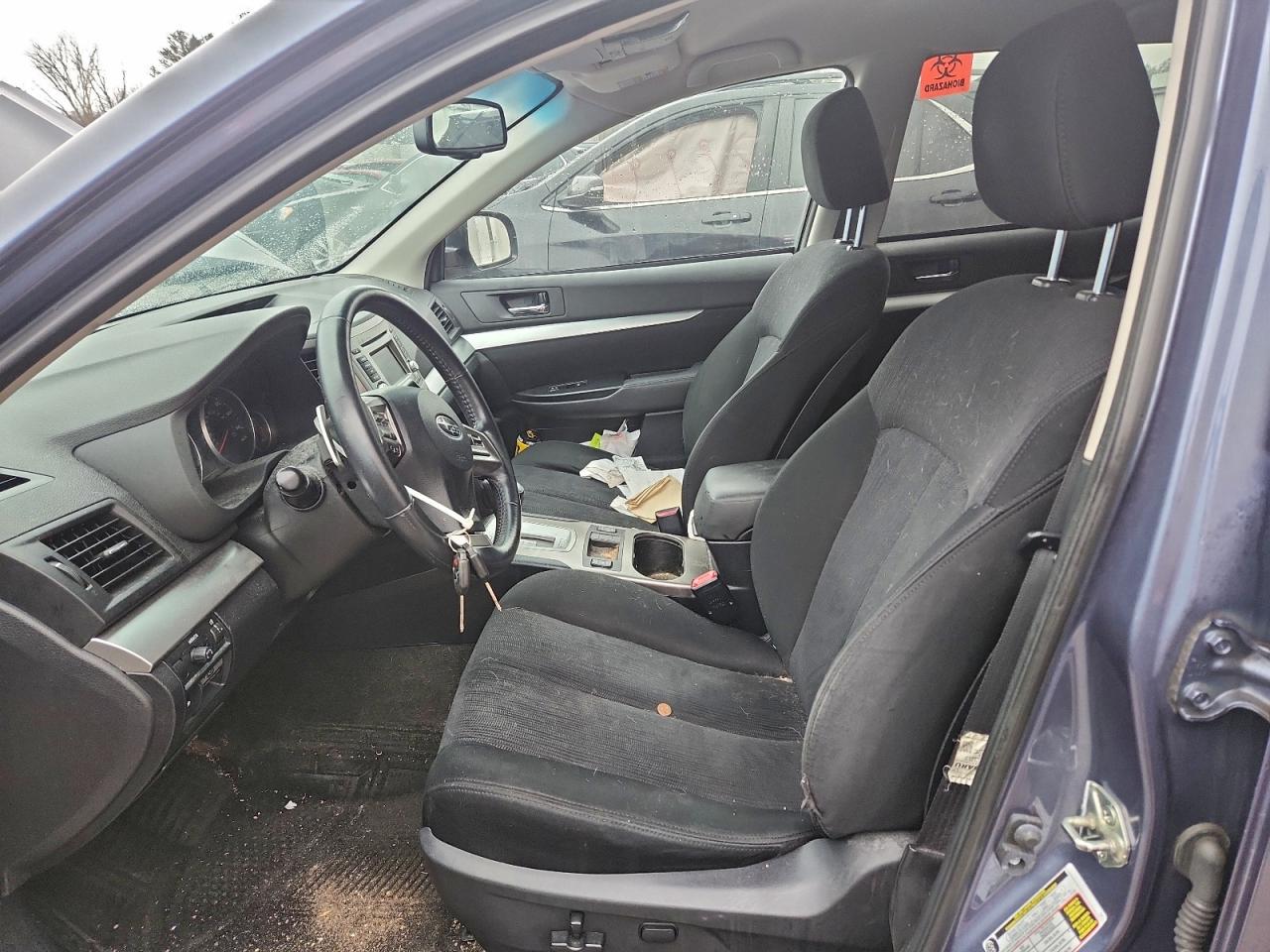 2014 SUBARU OUTBACK 2.5I PREMIUM photo 13