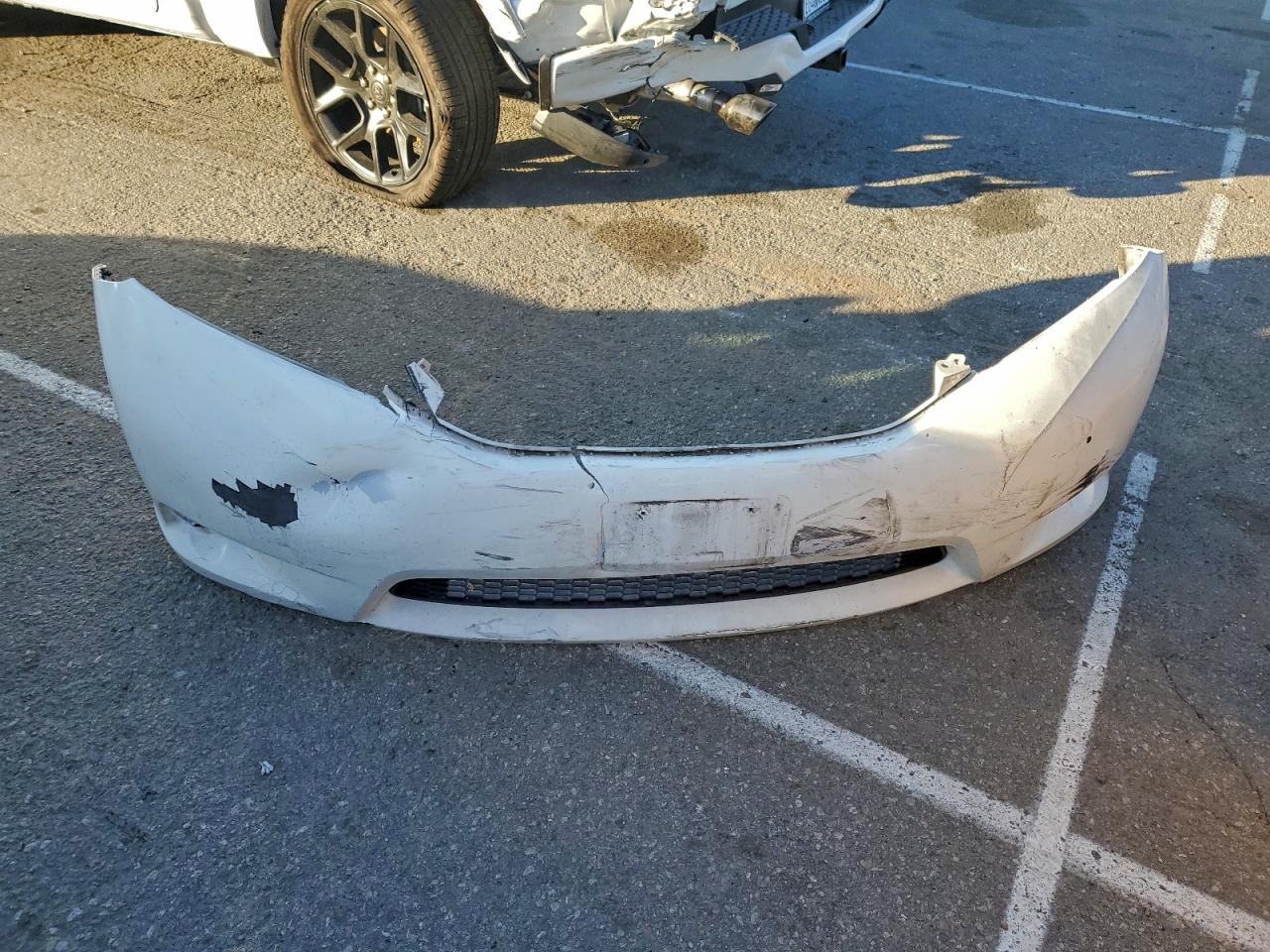 2015 TOYOTA SIENNA photo 13