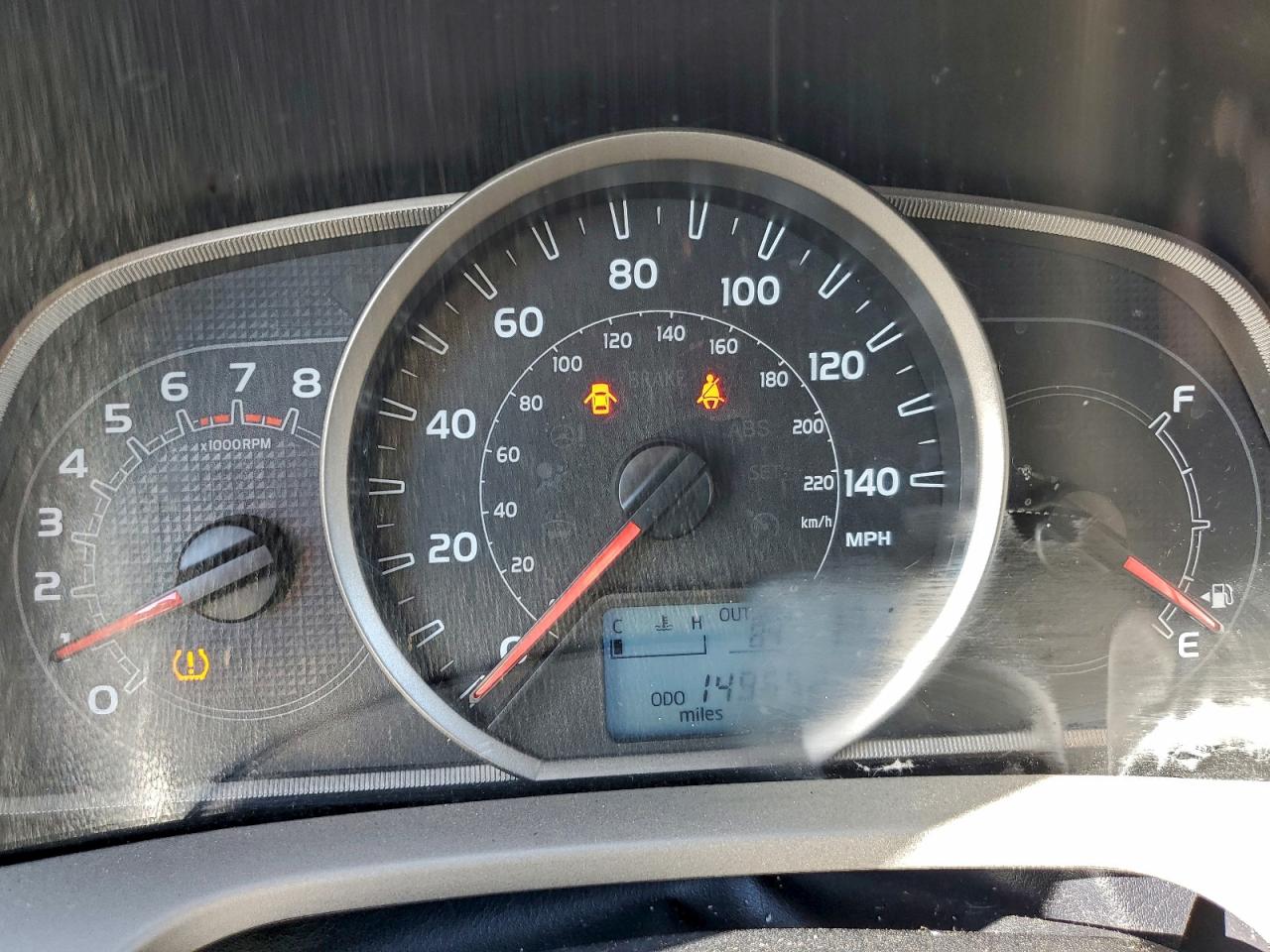 2014 TOYOTA RAV4 XLE photo 9