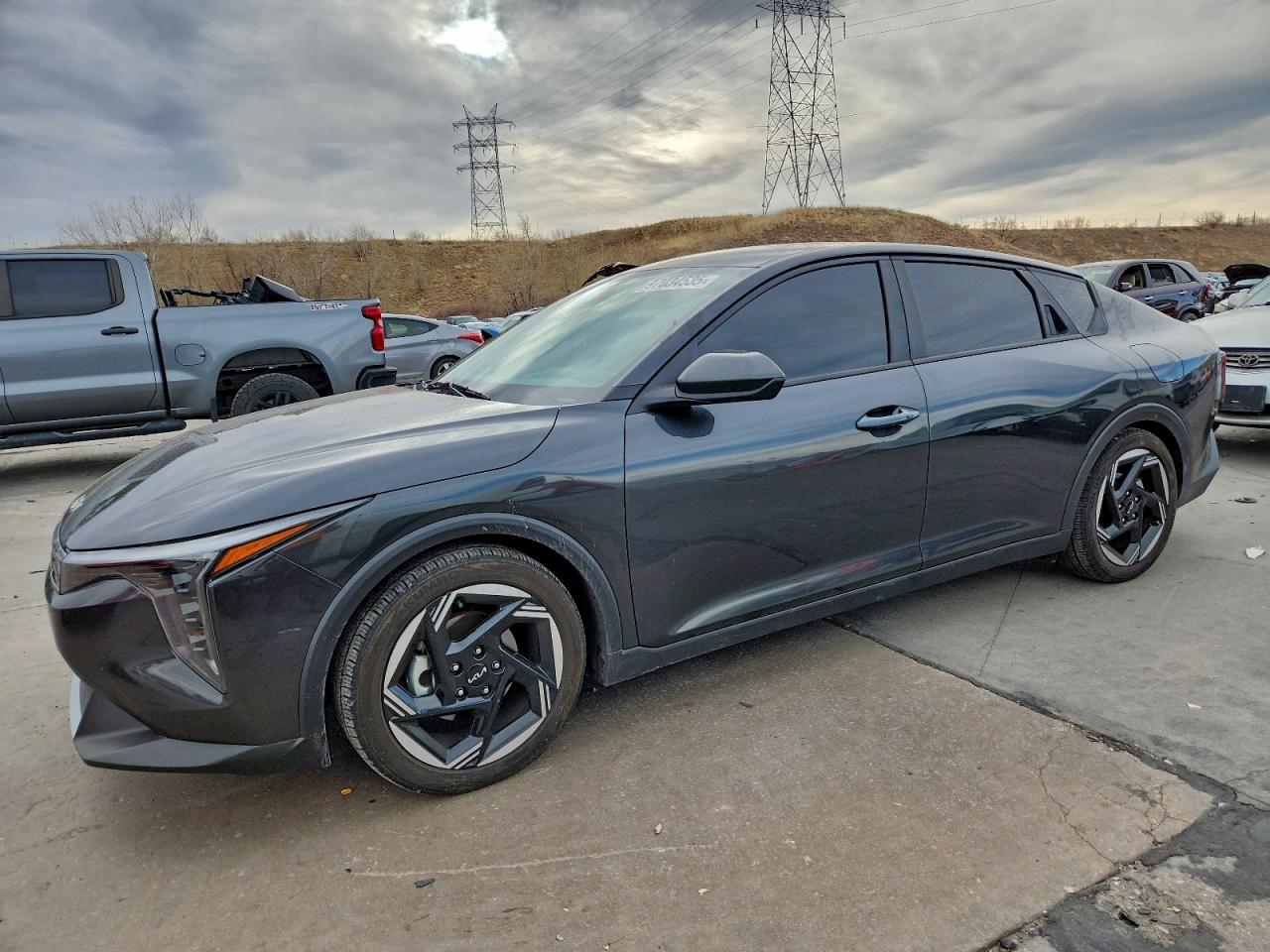 2025 KIA K4