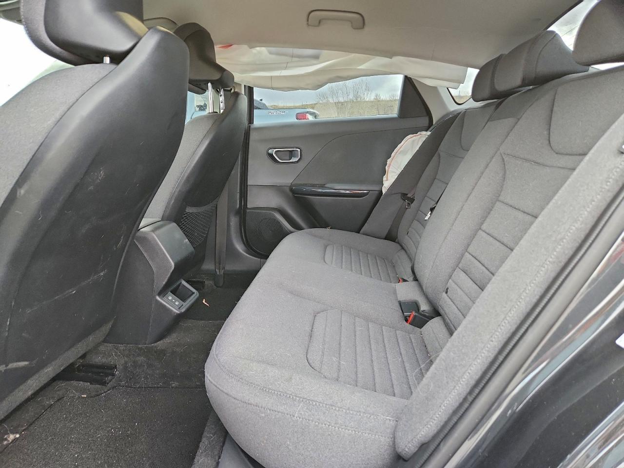 2025 KIA K4 EX photo 10