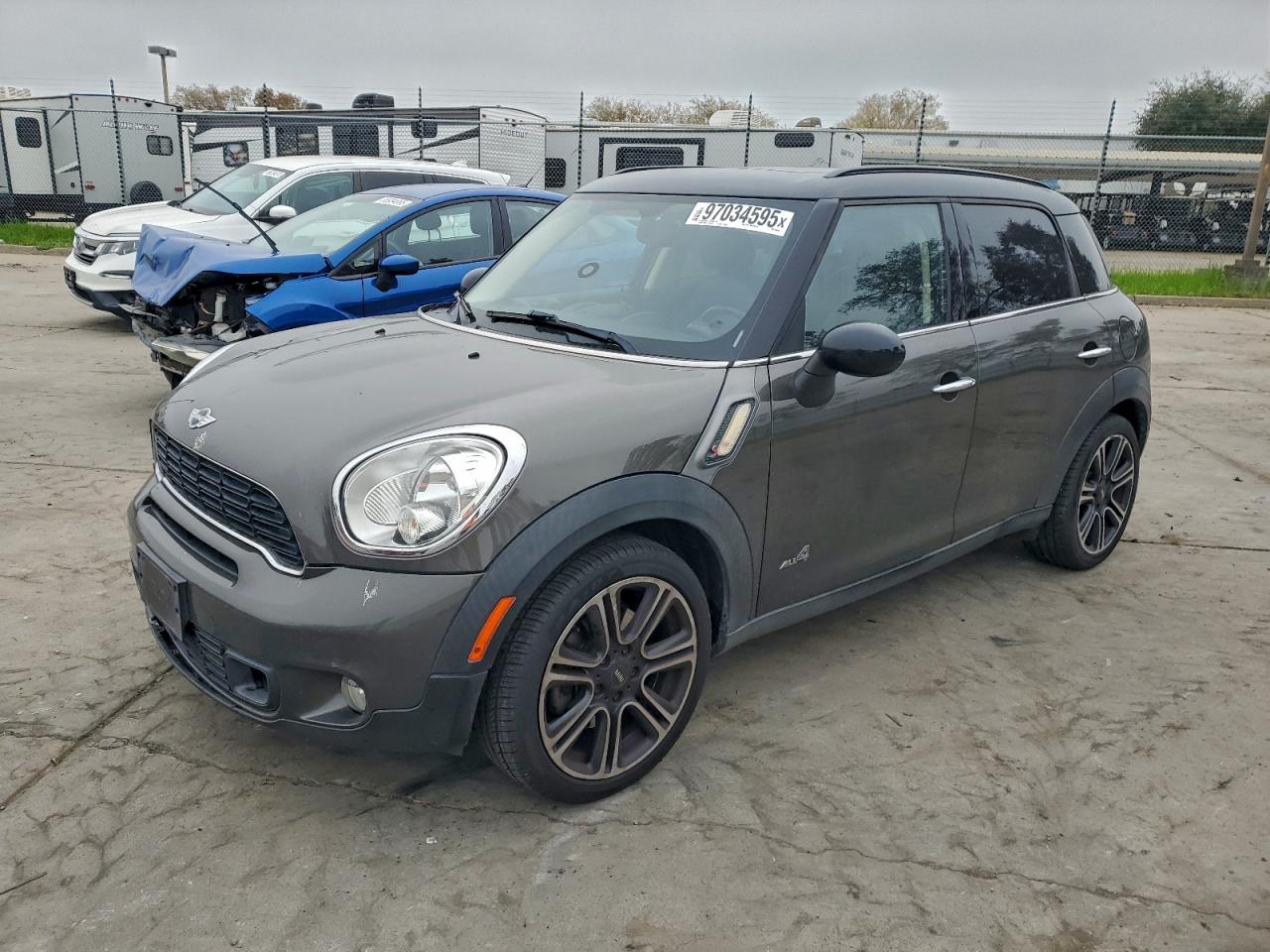 2014 MINI COOPER
