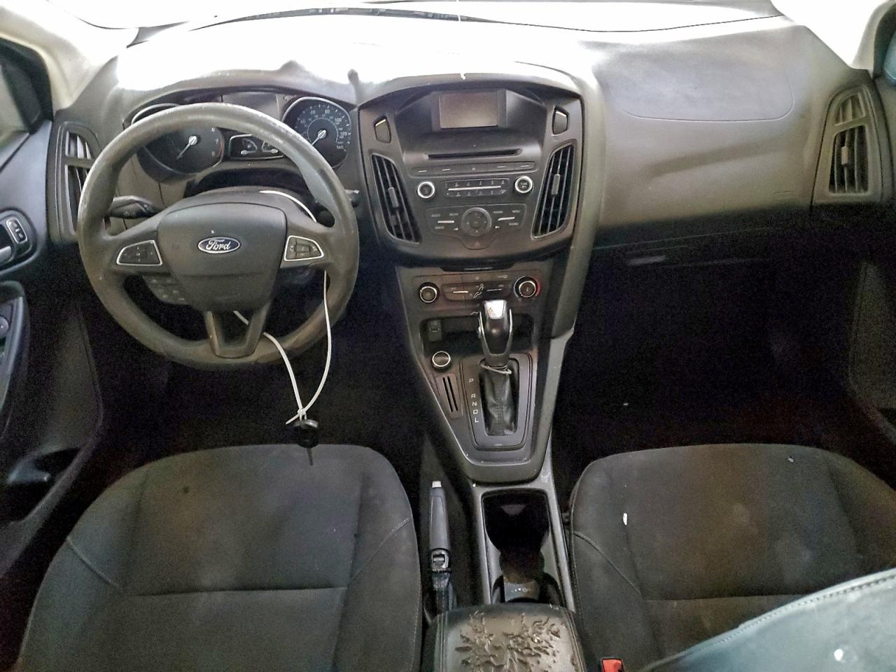 2015 FORD FOCUS SE photo 22