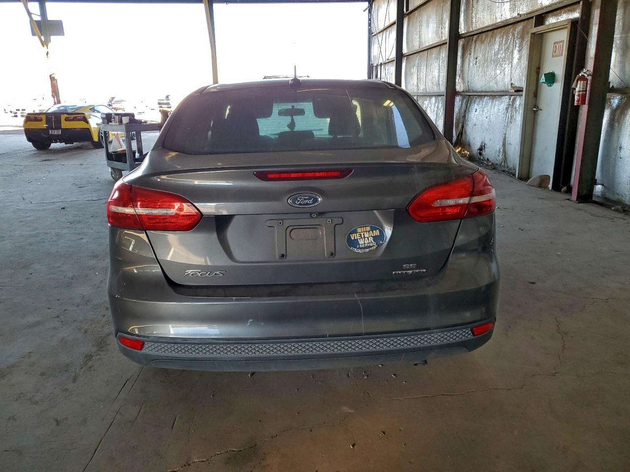 2015 FORD FOCUS SE photo 16