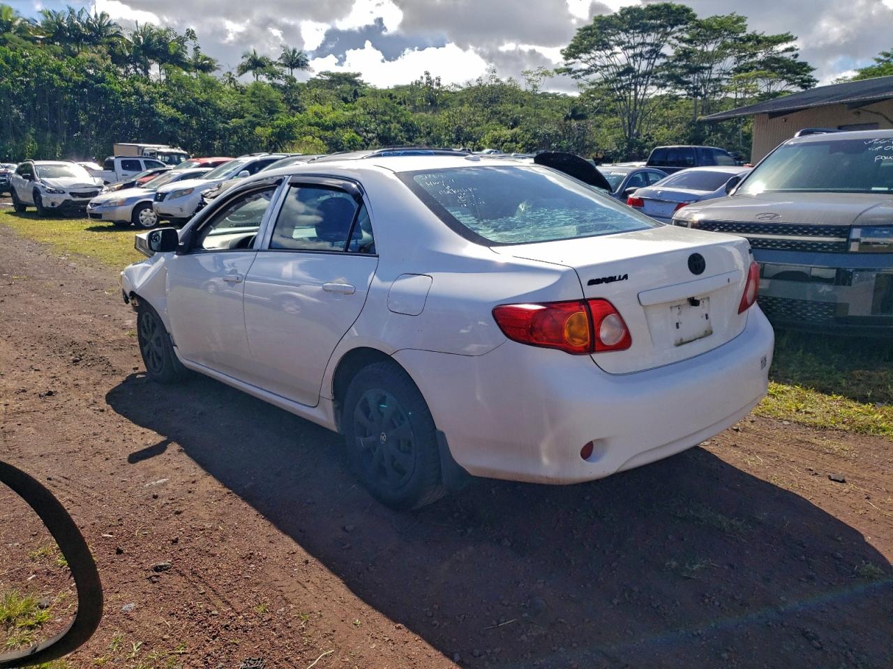2010 TOYOTA COROLLA BASE photo 2
