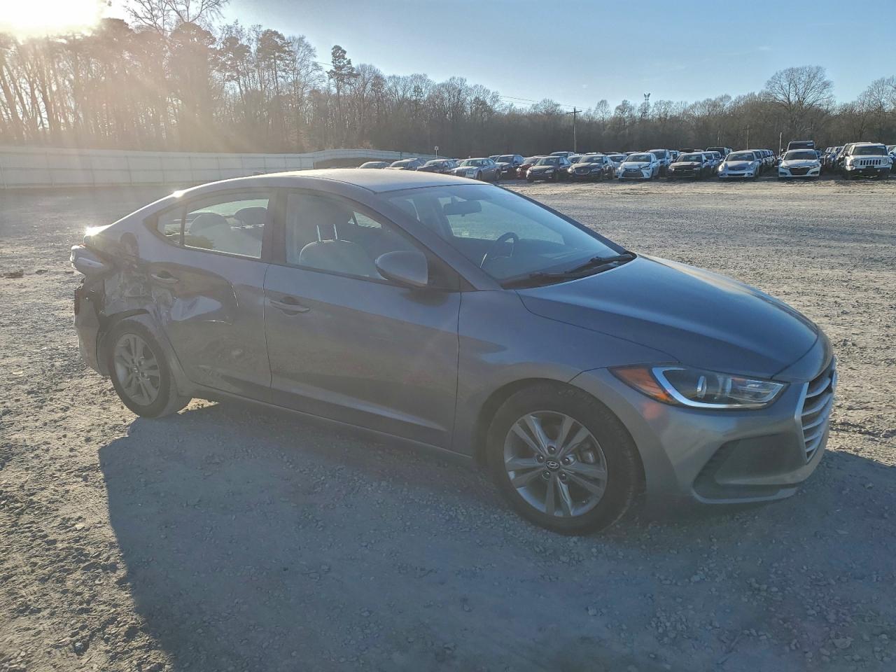 2018 HYUNDAI ELANTRA SEL photo 10