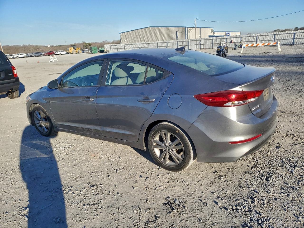 2018 HYUNDAI ELANTRA SEL photo 4