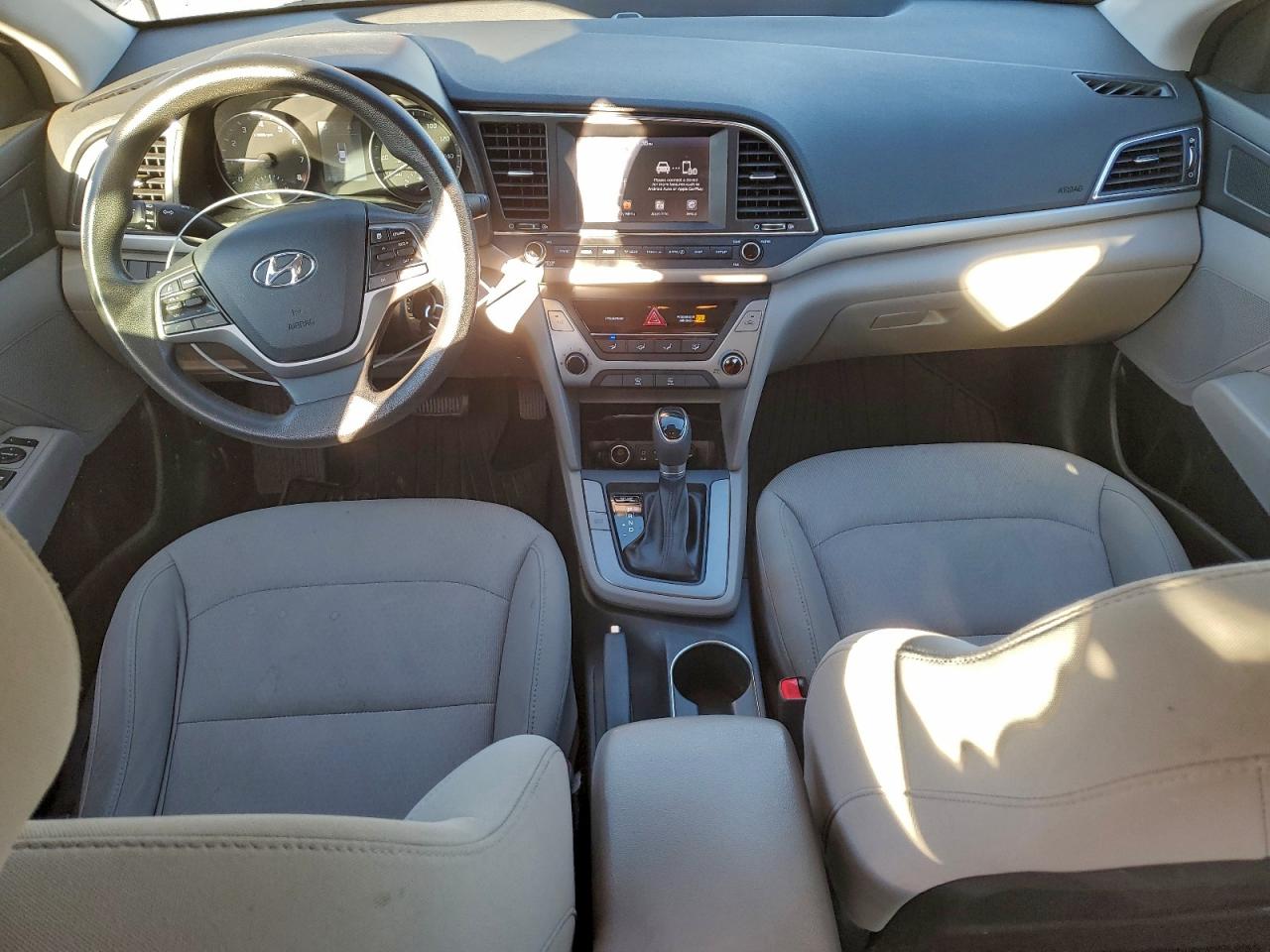 2018 HYUNDAI ELANTRA SEL photo 22
