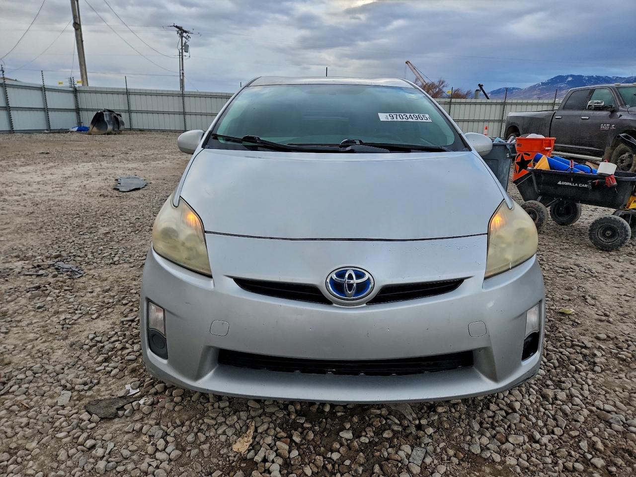 2010 TOYOTA PRIUS photo 9