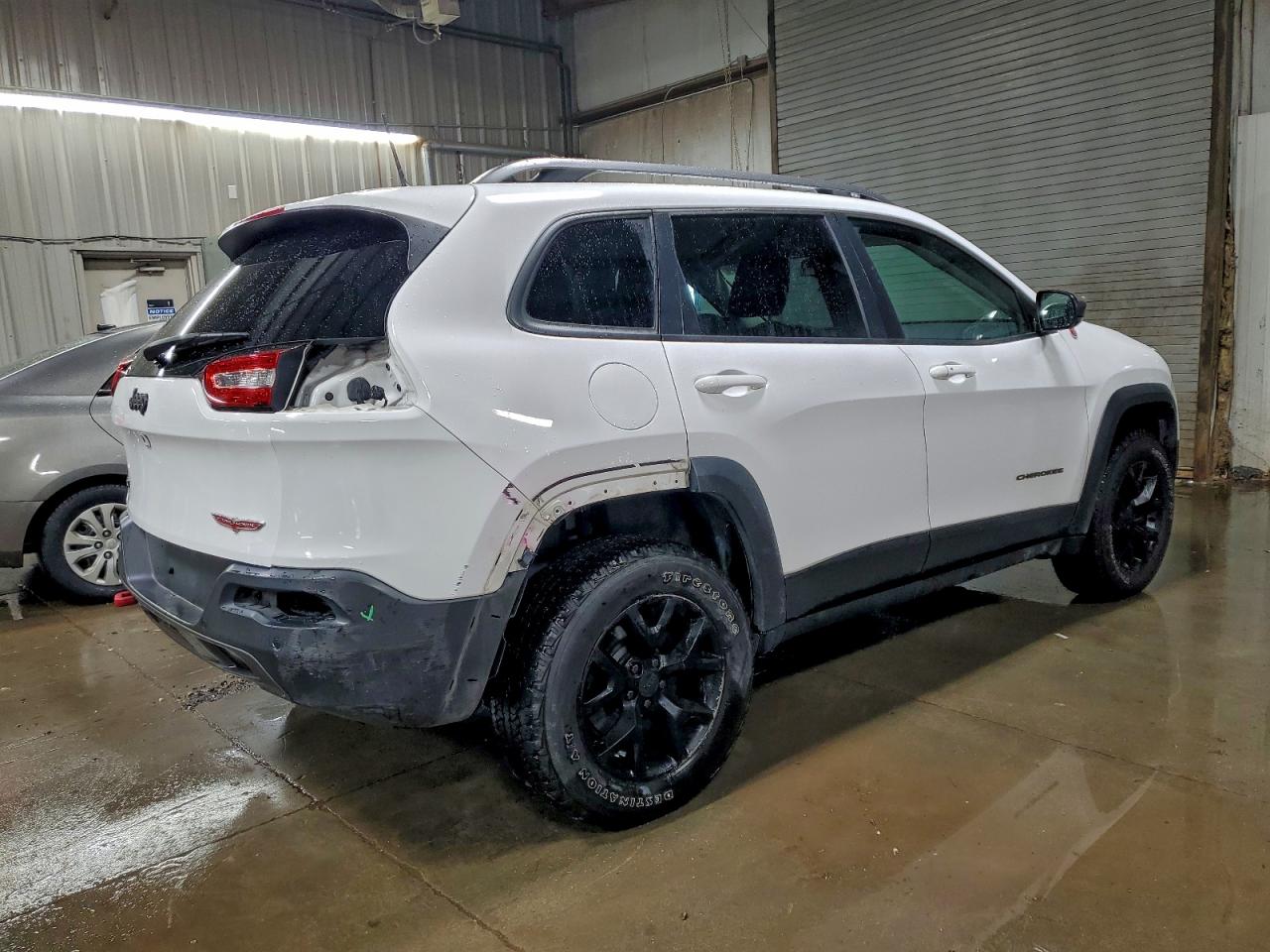 2018 JEEP CHEROKEE TRAILHAWK photo 5