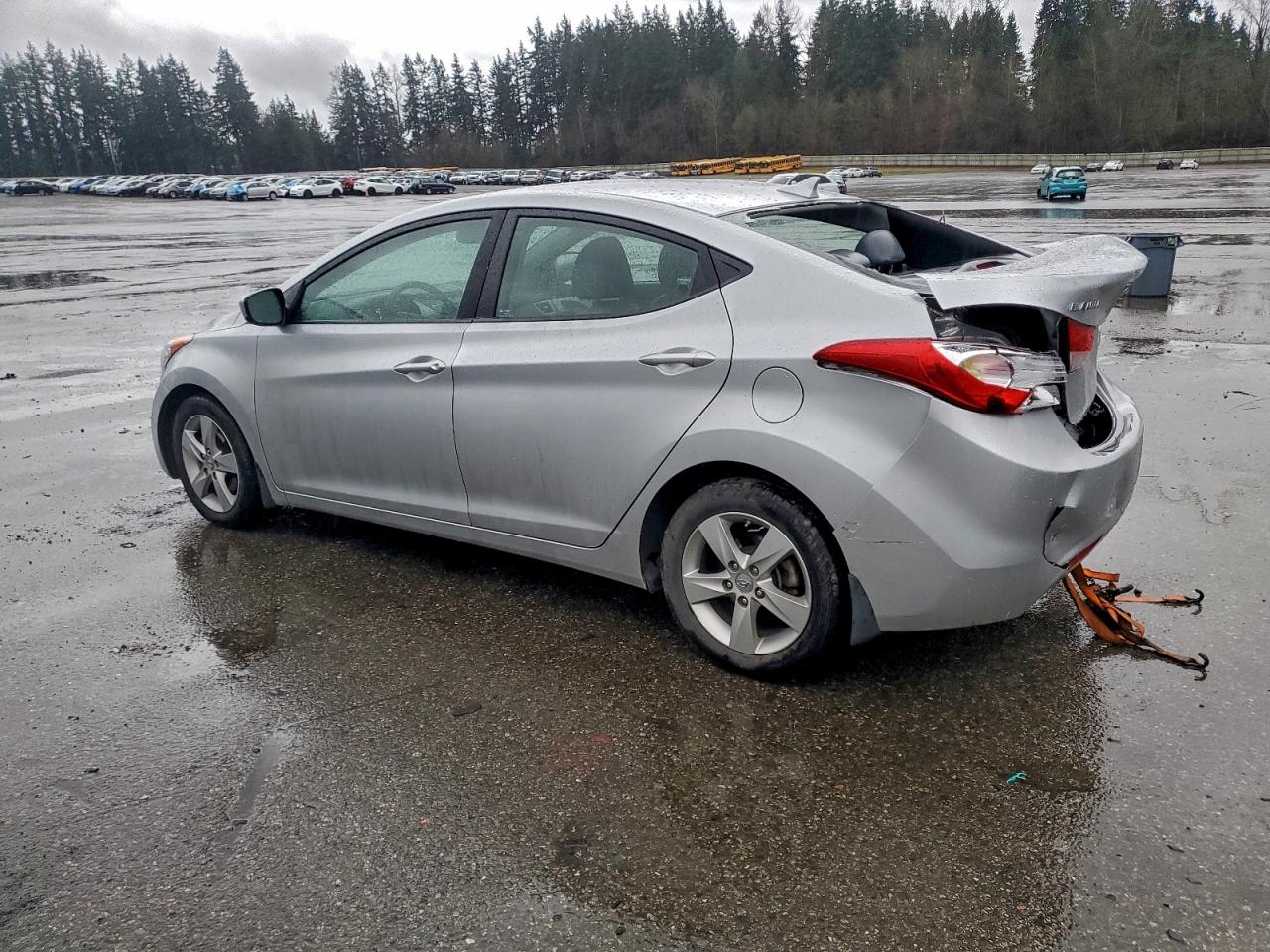 2013 HYUNDAI ELANTRA GLS photo 3