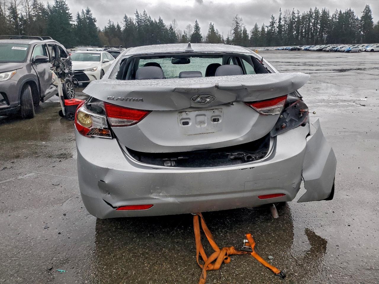 2013 HYUNDAI ELANTRA GLS photo 11