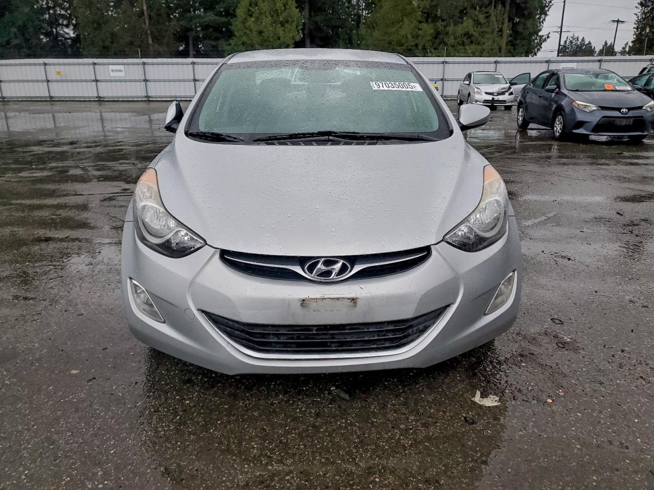 2013 HYUNDAI ELANTRA GLS photo 9