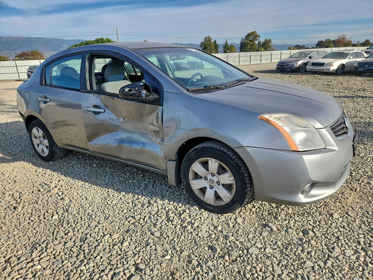2011 NISSAN SENTRA 2.0 photo 4